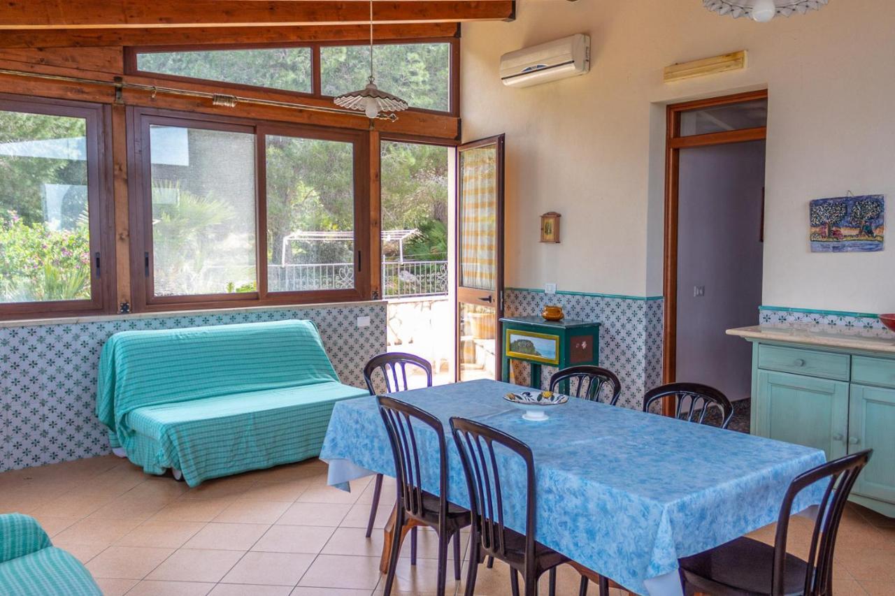 Villa Verde Con Vista Sul Mare San Vito Lo Capo Kültér fotó