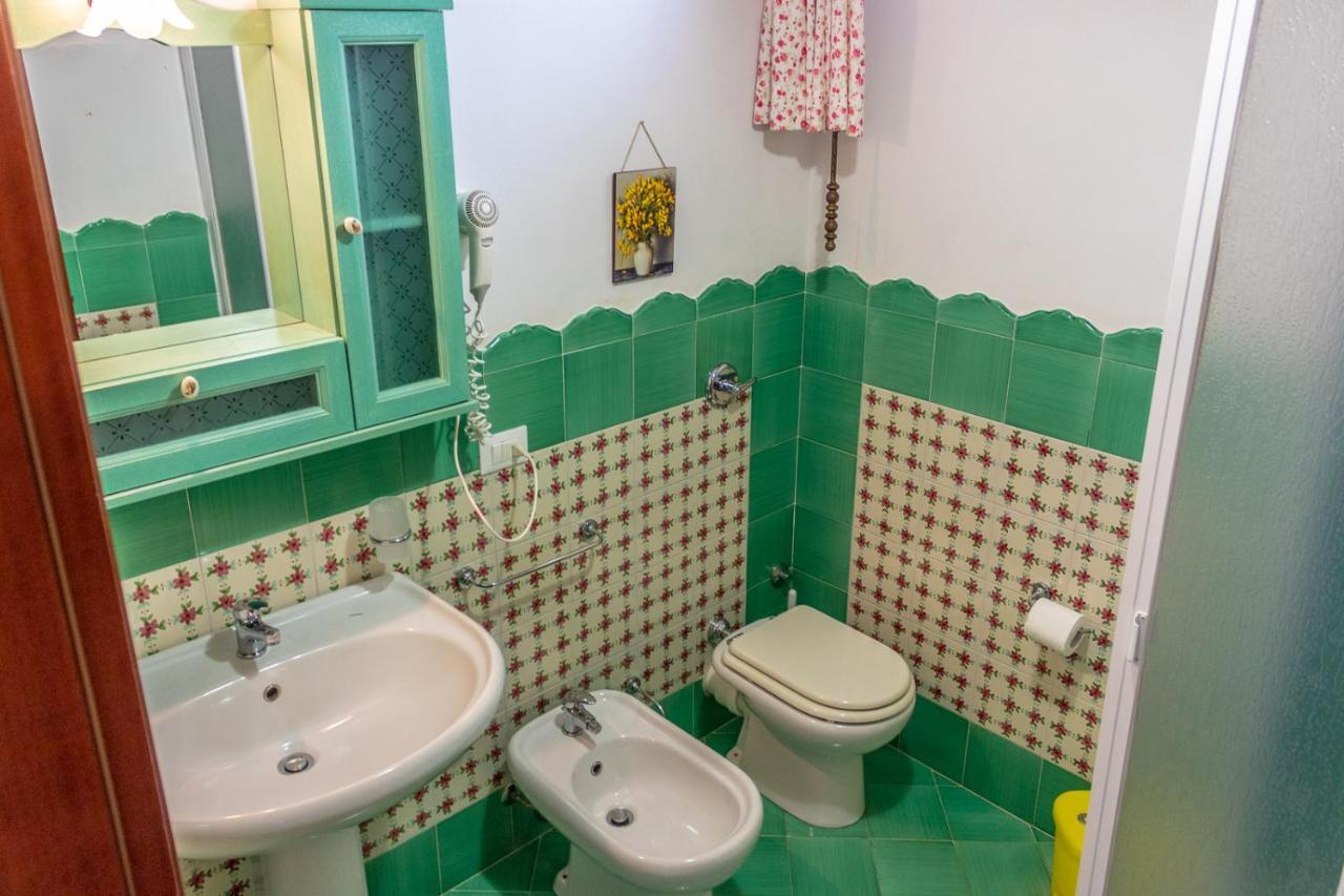 Villa Verde Con Vista Sul Mare San Vito Lo Capo Kültér fotó