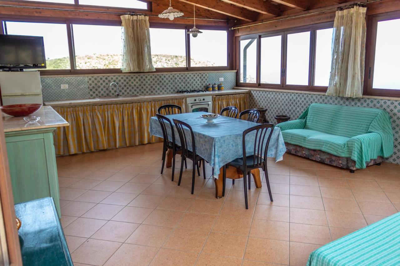 Villa Verde Con Vista Sul Mare San Vito Lo Capo Kültér fotó